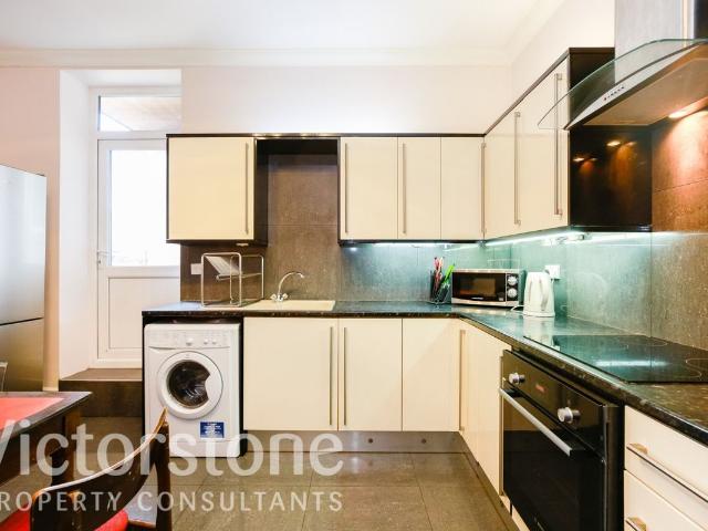 Apartment for rent in Whitechapel, Greater London