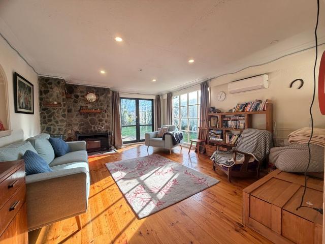 House for rent in Whitecliffs, Canterbury