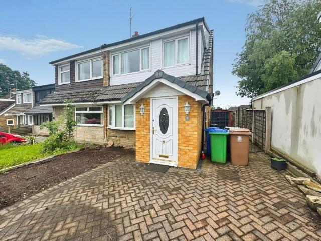 House for rent in Bagslate Moor, Burnedge