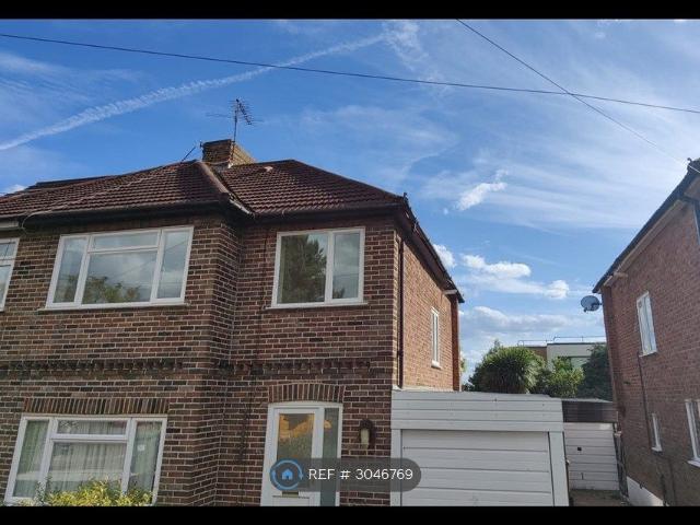 House for rent in Harrow Weald, Greater London