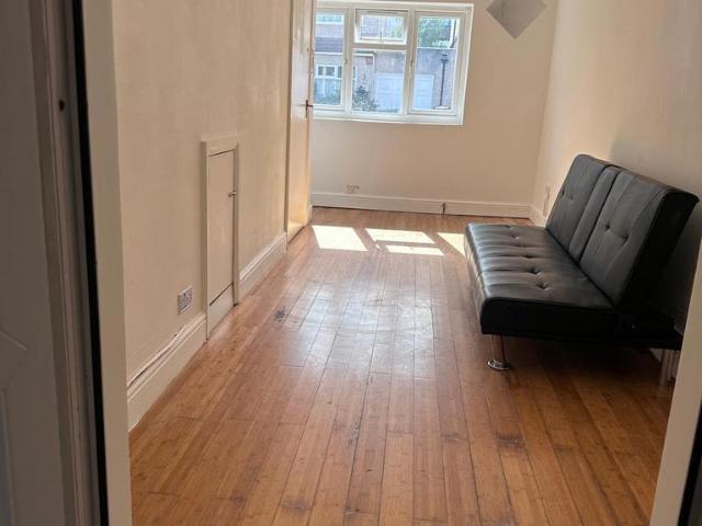 Apartment for rent in Chingford, Greater London