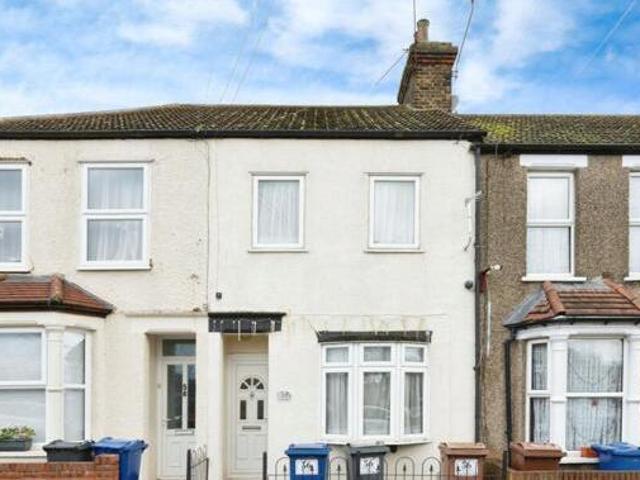 House for sale in Little Thurrock, Grays
