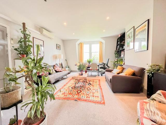 Apartment for rent in Archway, Greater London