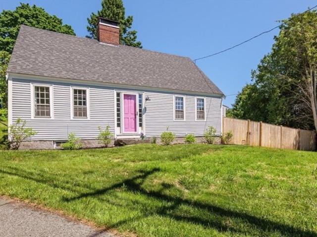 House for sale in Amesbury, Massachusetts