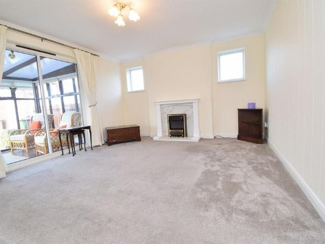 House for rent in Wrenthorpe, Wakefield