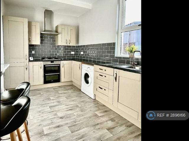 Apartment for rent in Wortley, West Yorkshire