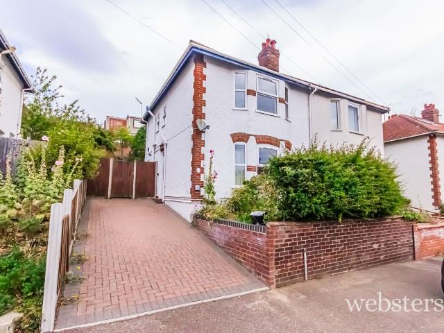 House for rent in Heigham Grove, East Bank