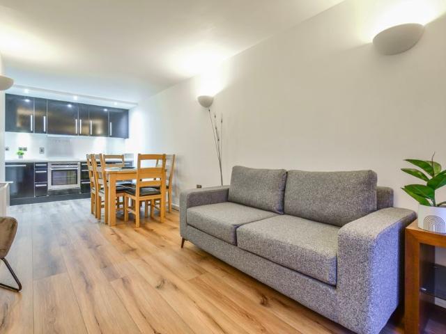 Apartment for rent in Warehouse Hill, Leeds