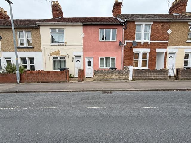House for rent in Okus, Swindon