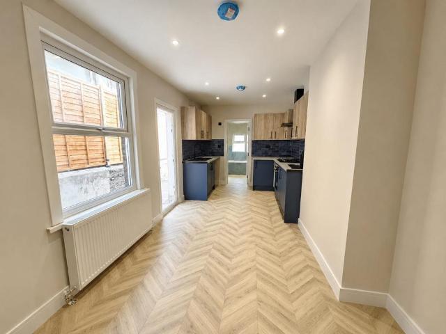 Apartment for rent in London Borough of Croydon, South Norwood