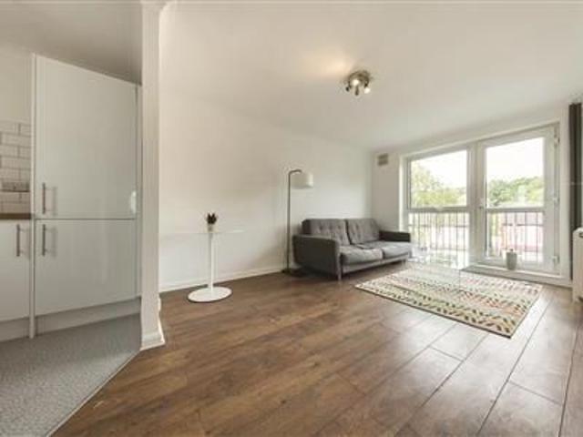 Apartment for rent in London Borough of Croydon, South Norwood