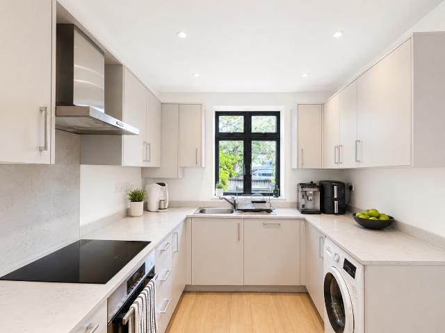 Apartment for rent in London Borough of Croydon, Selhurst