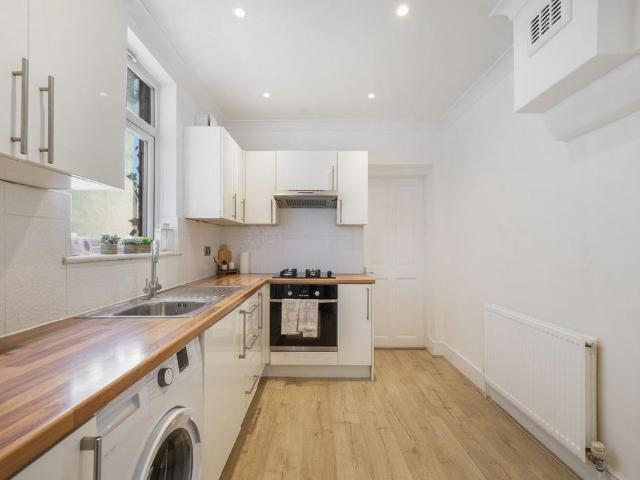 House for rent in London Borough of Croydon, Selhurst