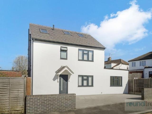 House for rent in Borehamwood, Hertsmere