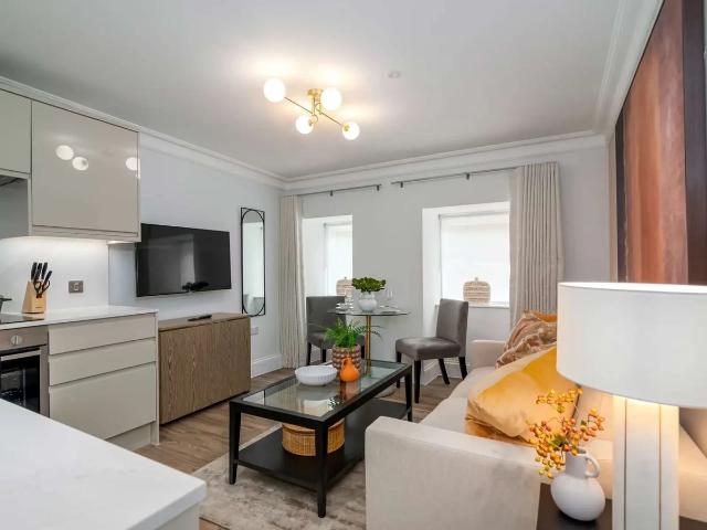 Apartment for rent in Tyndall's Park, Bristol