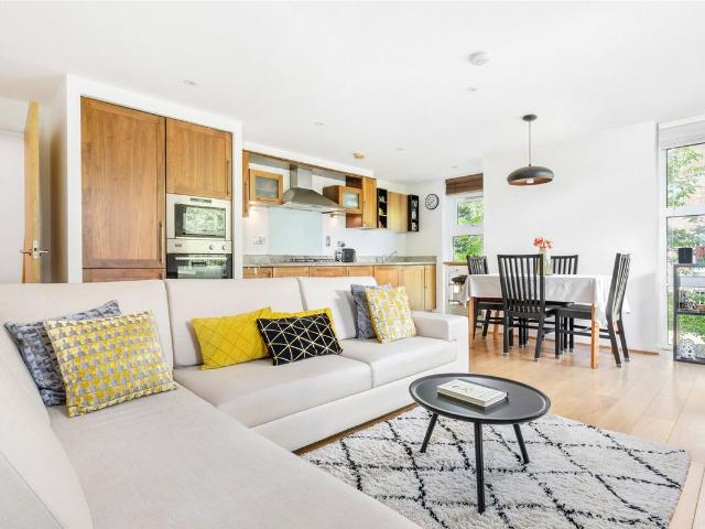 Apartment for rent in London Borough of Wandsworth, Greater London