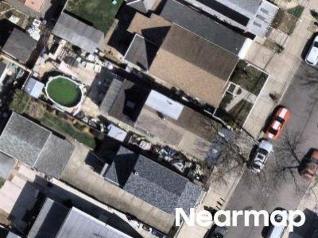 House for sale in Queens, Arverne