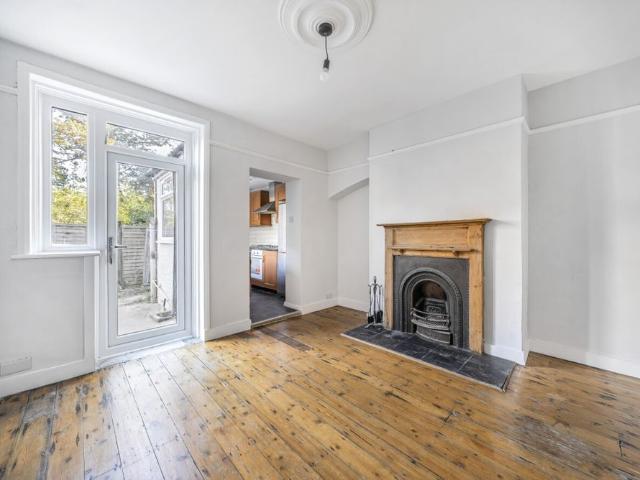 Apartment for rent in West Norwood, Greater London
