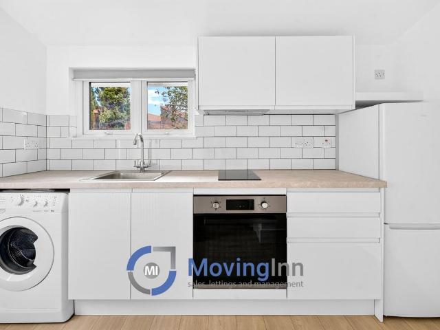 Studio for rent in London Borough of Lambeth, Greater London
