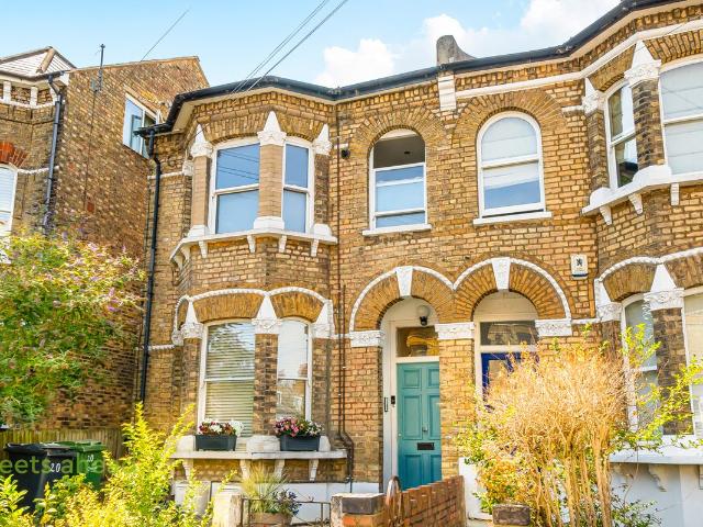 Apartment for rent in West Norwood, Greater London
