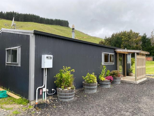 Apartment for rent in Whitemans Valley, Upper Hutt
