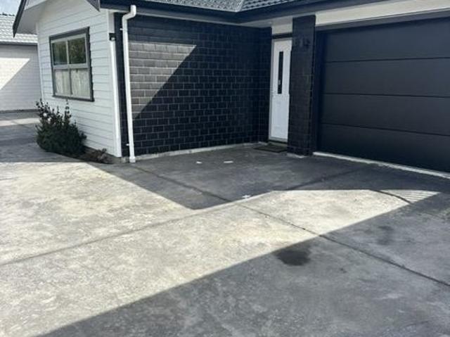 House for rent in Pauatahanui, Wellington