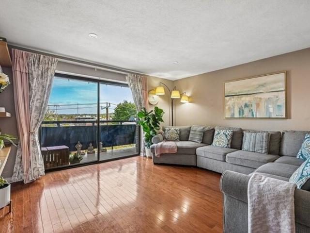 Condo for sale in Watertown, Massachusetts