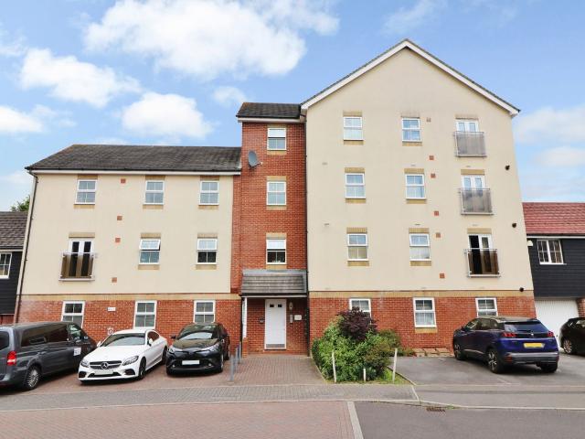 Apartment for rent in Hedge End, Helford