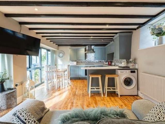 Apartment for rent in Castle Cary