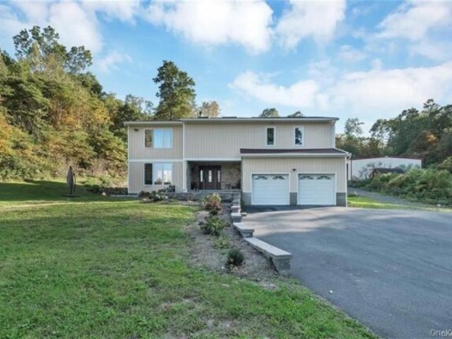 House for sale in Chester, New York