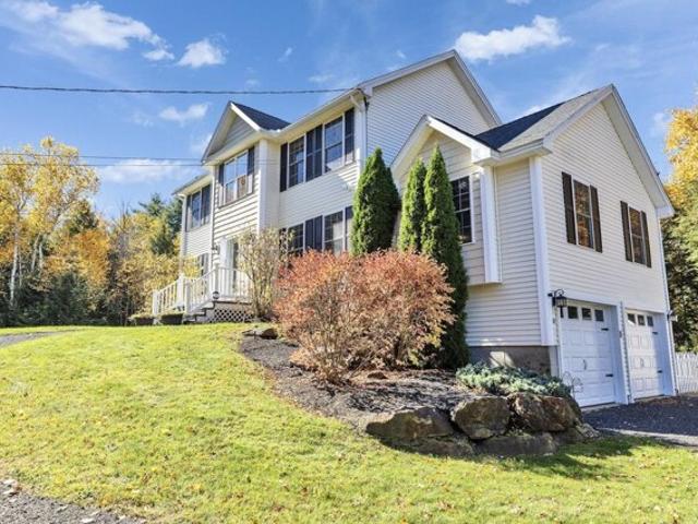 House for sale in Rindge, Cheshire County