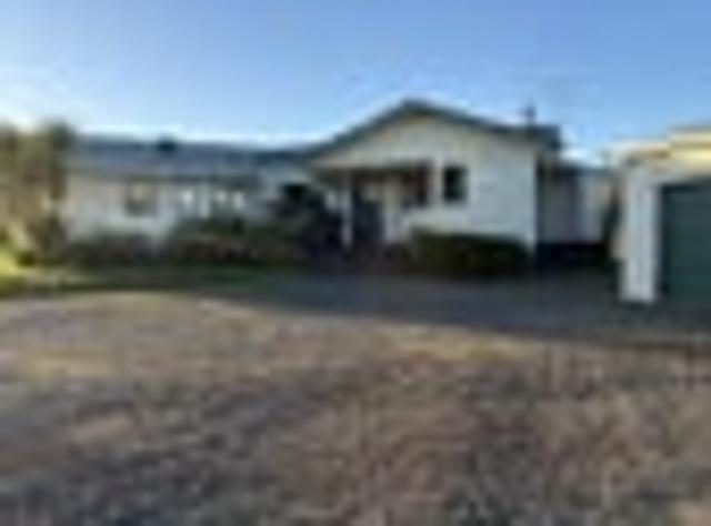 House for rent in Awhitu, Oroua County