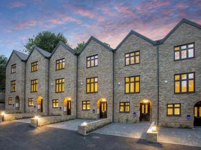 House for sale in Surrey, England
