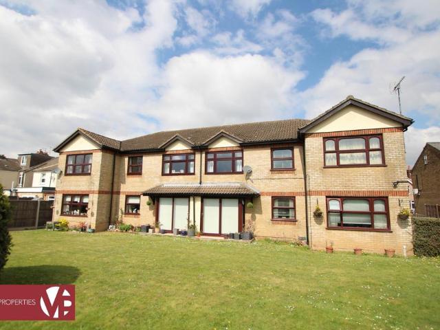Apartment for rent in Hoddesdon, Broxbourne