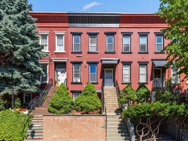 House for sale in Hudson, New Jersey