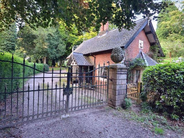 House for rent in Ashley Dale, Newcastle-under-Lyme