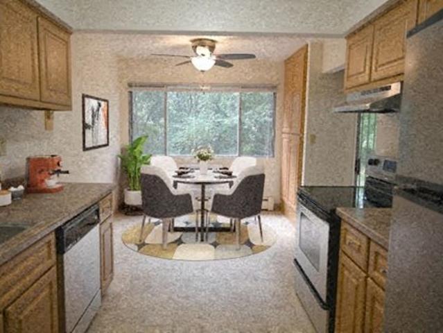 Apartment for rent in Hales Corners