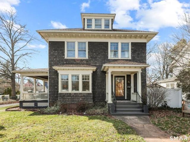 House for sale in Hamden, Connecticut