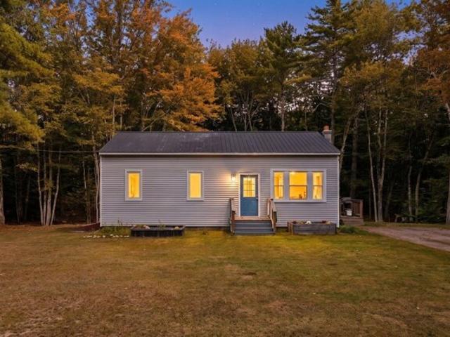 House for sale in South Gray, Gray