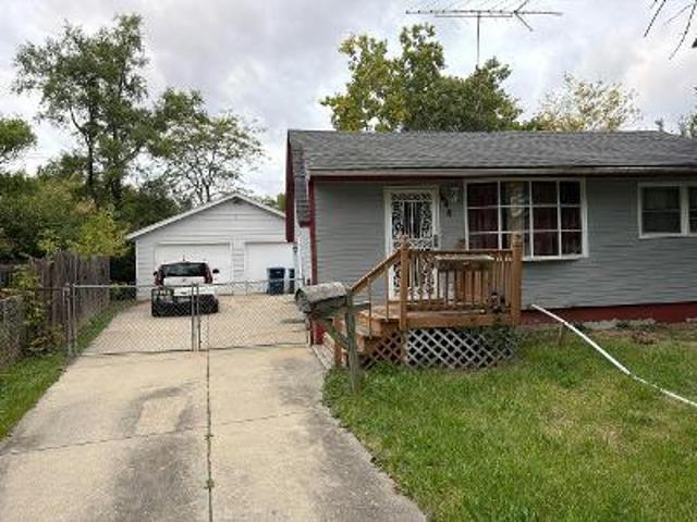House for sale in Waukegan, Illinois