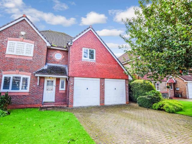 House for rent in High Legh
