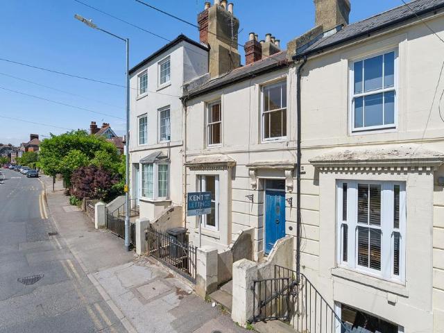 House for rent in St. Dunstan's, The Bridge