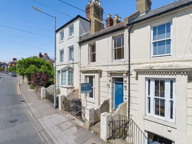House for rent in St. Dunstan's, The Bridge