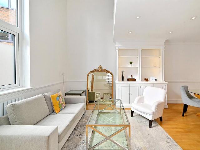 Apartment for rent in Chelsea, Greater London