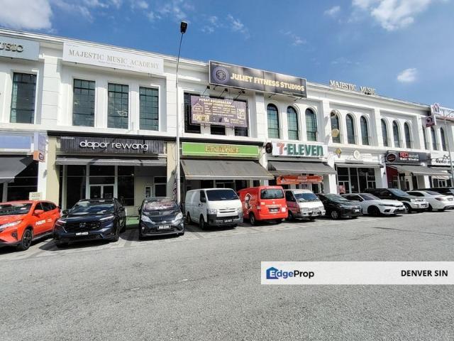 Shop for sale in Kajang, Langat