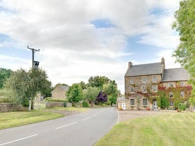 House for sale in Alnwick, Northumberland