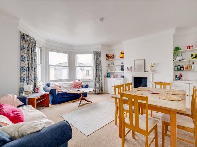 Apartment for rent in Fulham, Greater London