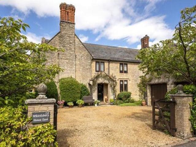 House for sale in Lyons, Greater London