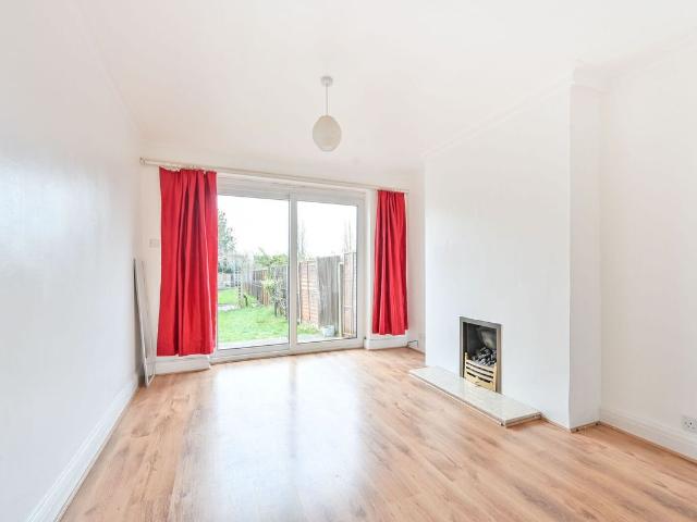 House for rent in North Greenford, Greater London