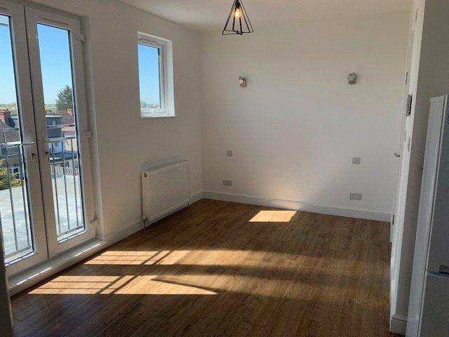 Apartment for rent in London Borough of Ealing, Greater London